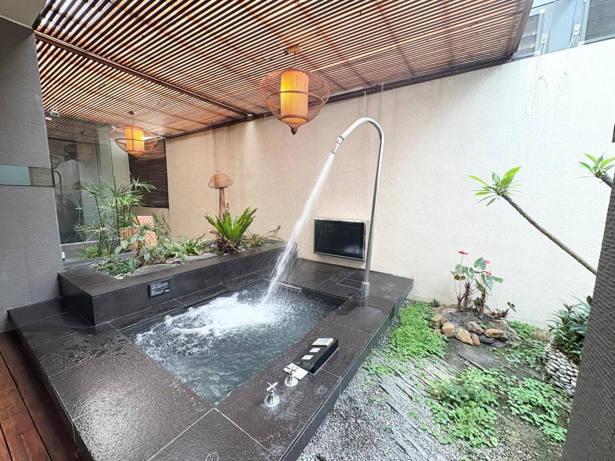 تايتشونغ Xiadu Motel المظهر الخارجي الصورة